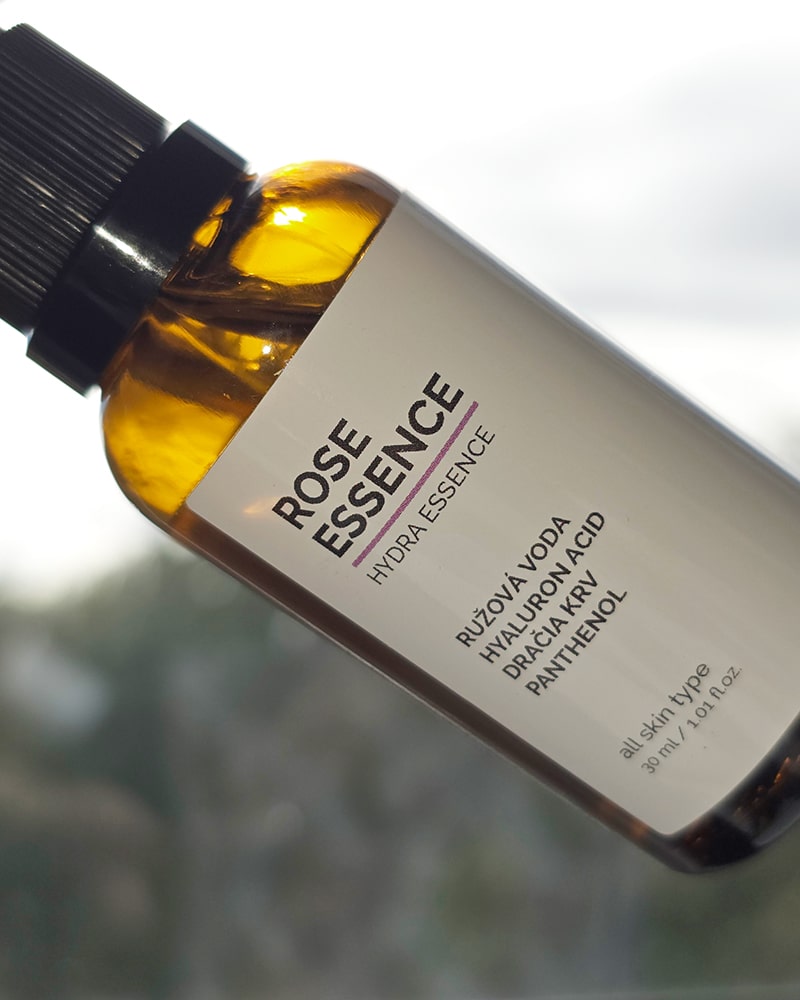 Rose Essence | Prírodná hydratačná esencia | Intenzívna hydratácia | Všetky typy pleti